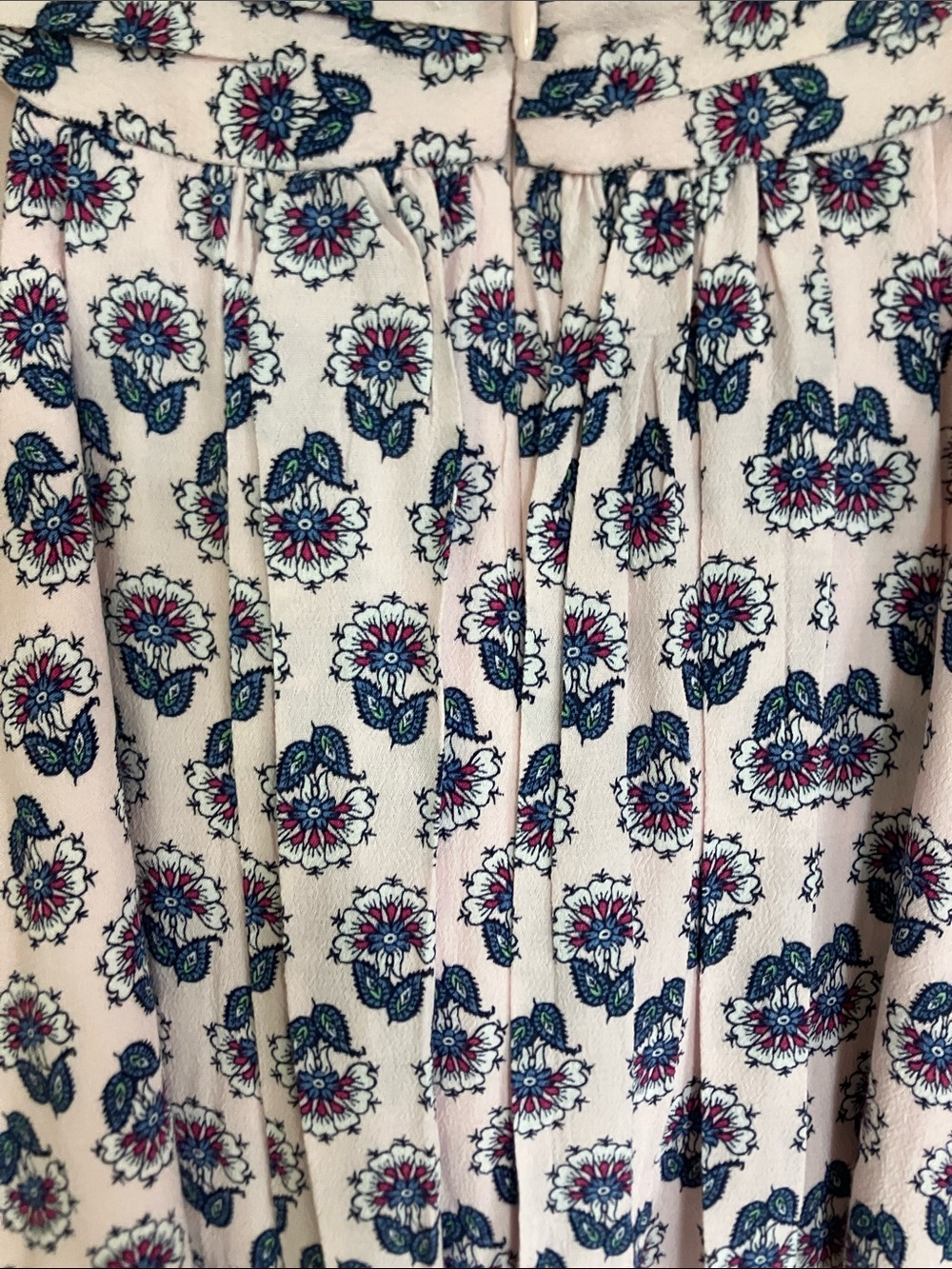 LOFT Floral Sleeveless Peplum Top — Light Pink & Navy, Size 14 - Picture 9 of 11